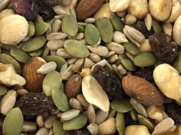 Snacks and lunchbox favourites